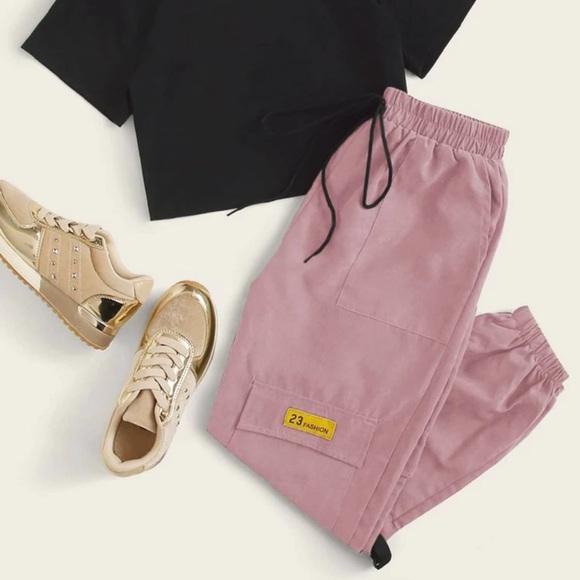 Drawstring Cargo Joggers - Picture 3 of 4